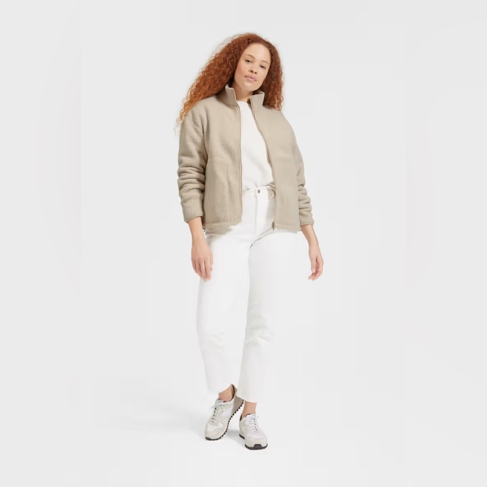 Everlane The ReNew Fleece Full-Zip in Oat